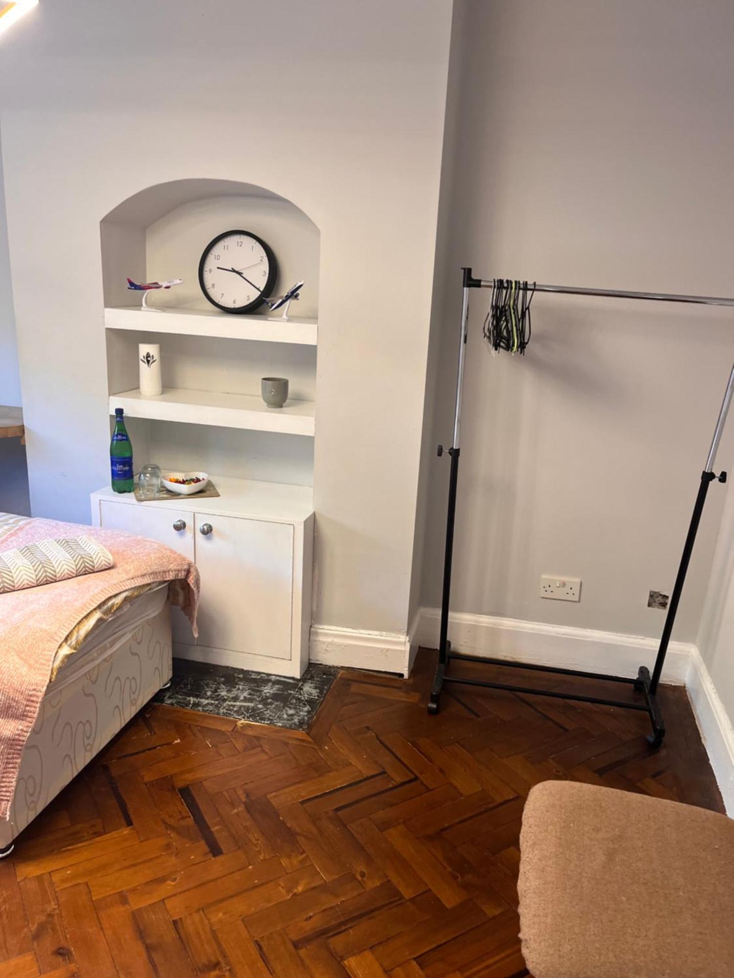 Home From Home Cosy B&B Лондон Екстериор снимка