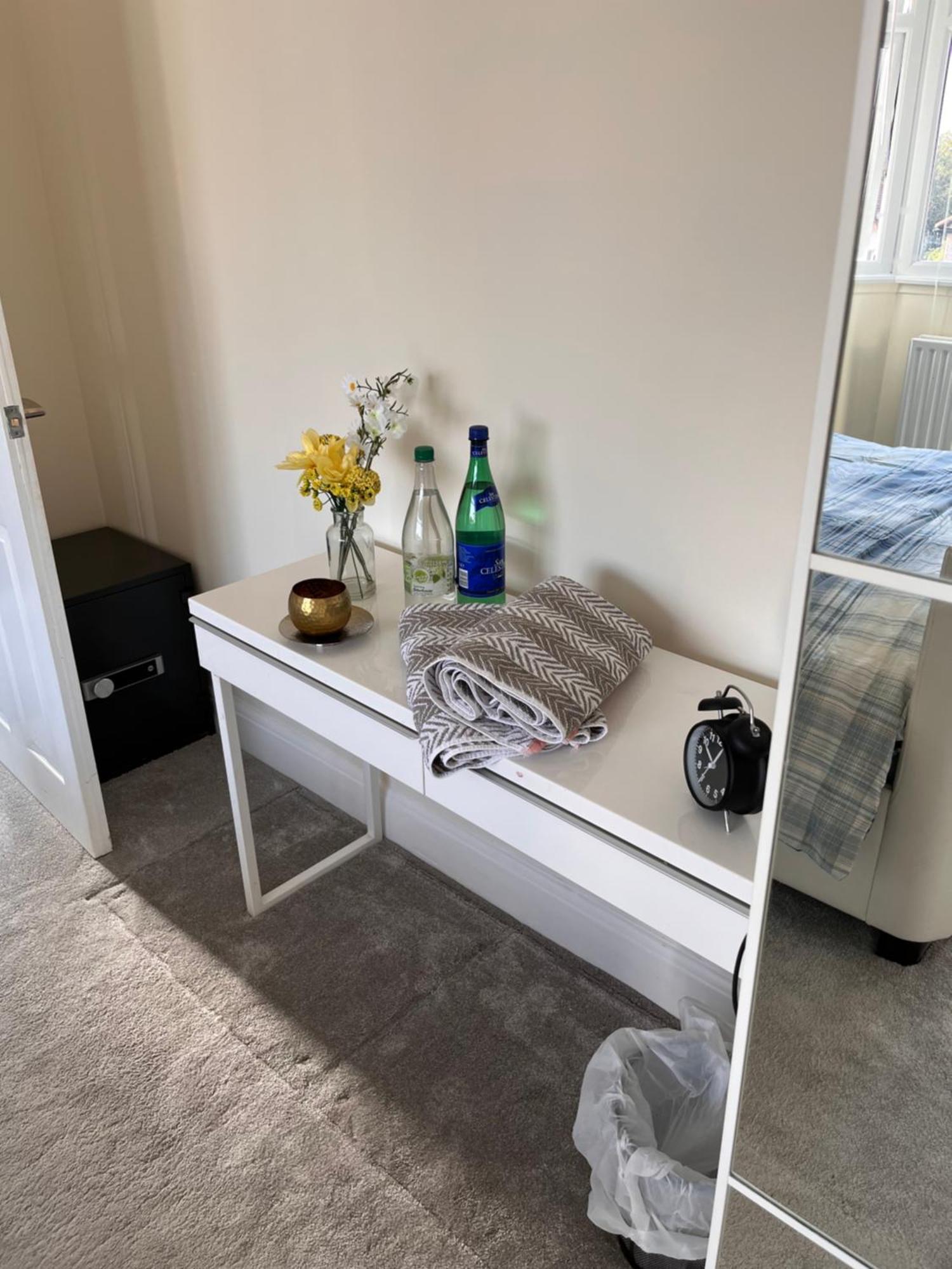 Home From Home Cosy B&B Лондон Екстериор снимка